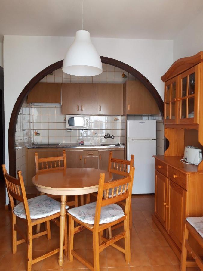 Apartamentos Xoroi Cala En Porter  Exterior foto
